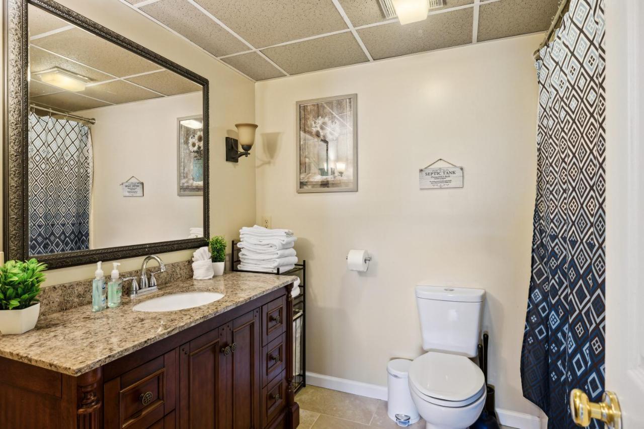 Modern Rustic Countryside Downstairs Sevierville
